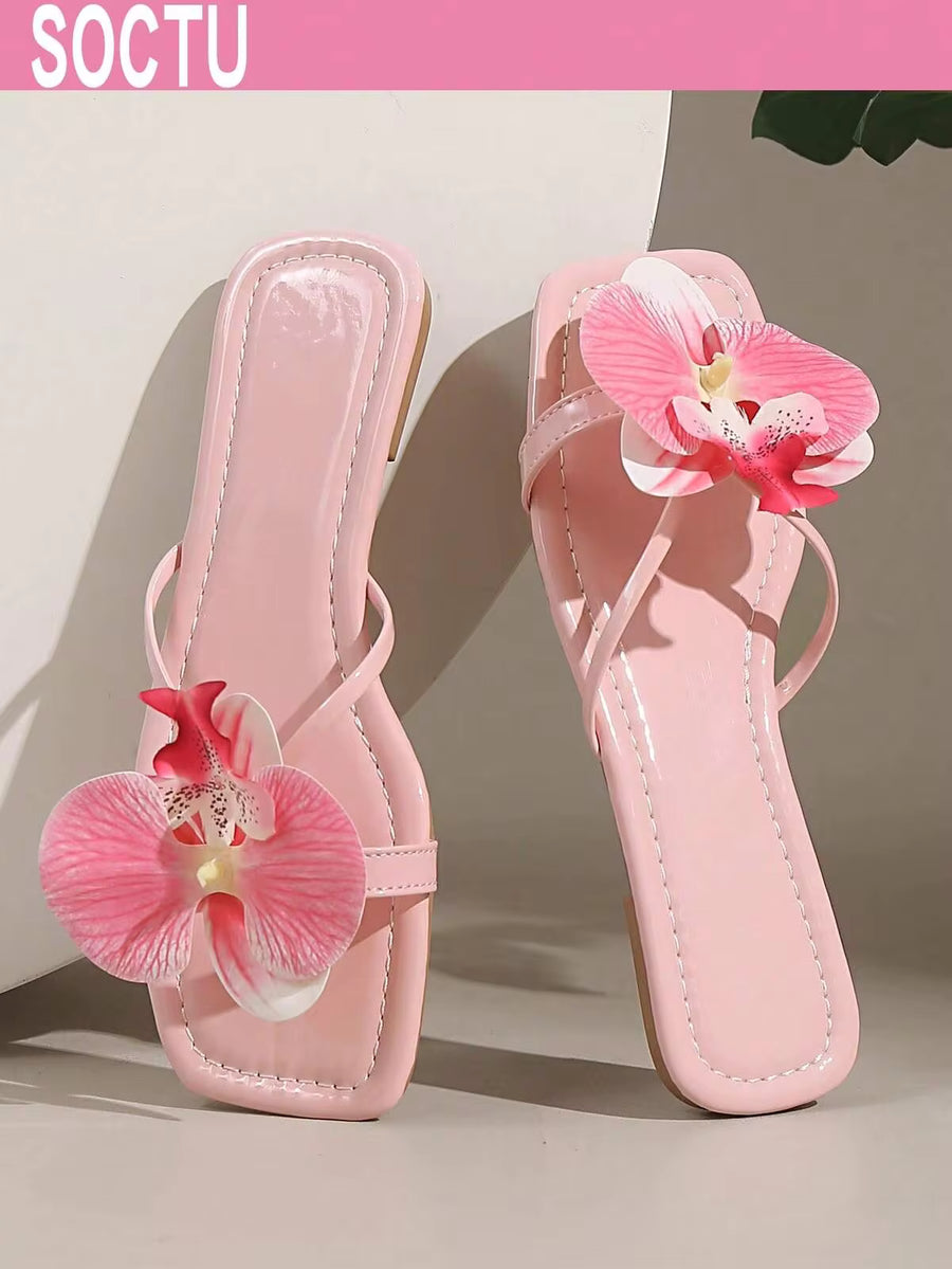 SOCTU Summer New Butterfly Flower Slide Sandals For Women, Beach Slippers, Versatile Square Toe Flat Slippers For Outdoor Wear